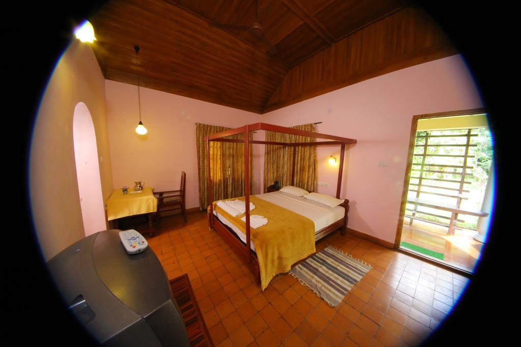 Athreya Ayureveda Centre Otel Kottayam Oda fotoğraf