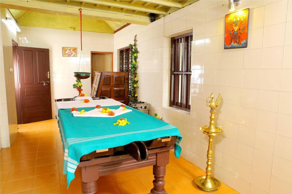Athreya Ayureveda Centre Otel Kottayam Dış mekan fotoğraf