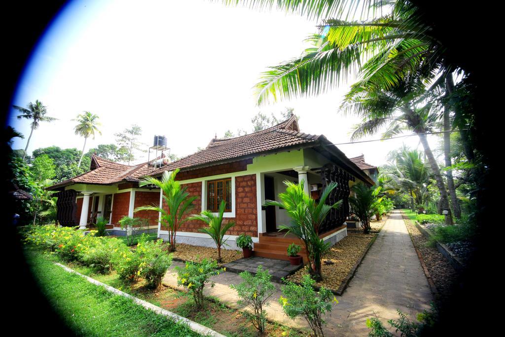Athreya Ayureveda Centre Otel Kottayam Dış mekan fotoğraf
