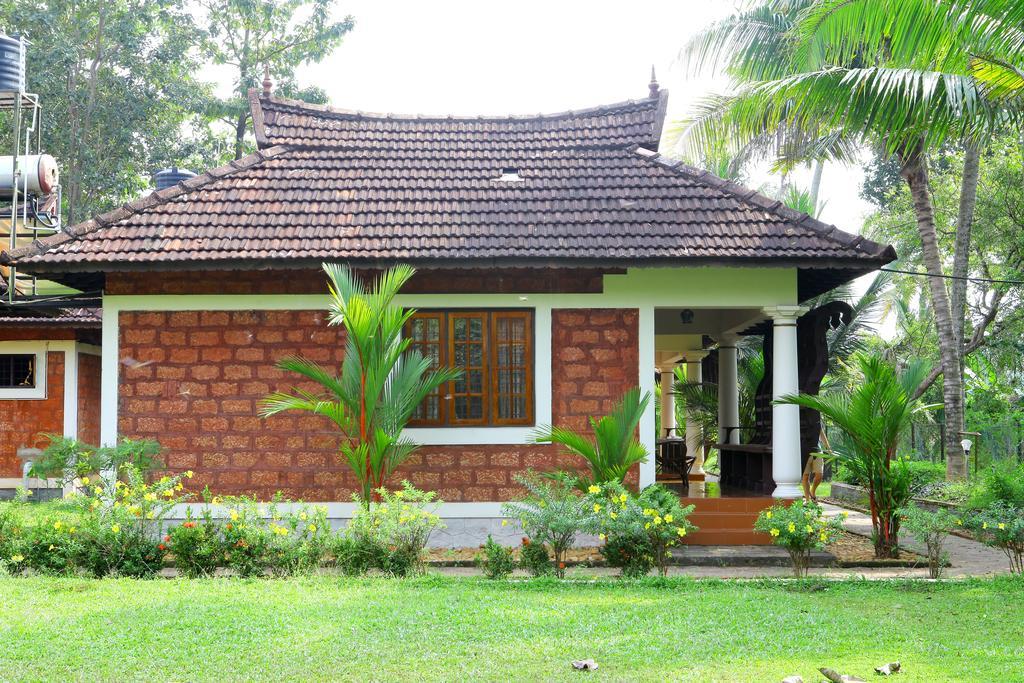 Athreya Ayureveda Centre Otel Kottayam Oda fotoğraf